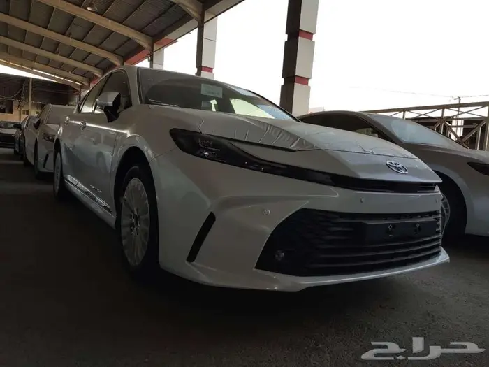 ويوتا كامرى LE 2025 موديل 2025 2