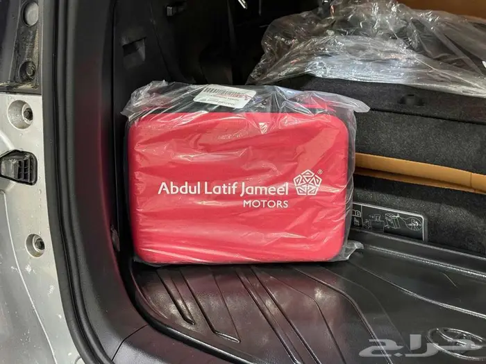 فورتشنر 6 سلندر 2025 بنزين (عليها ملاحظة خفيفة) بطاقة جمركية 40