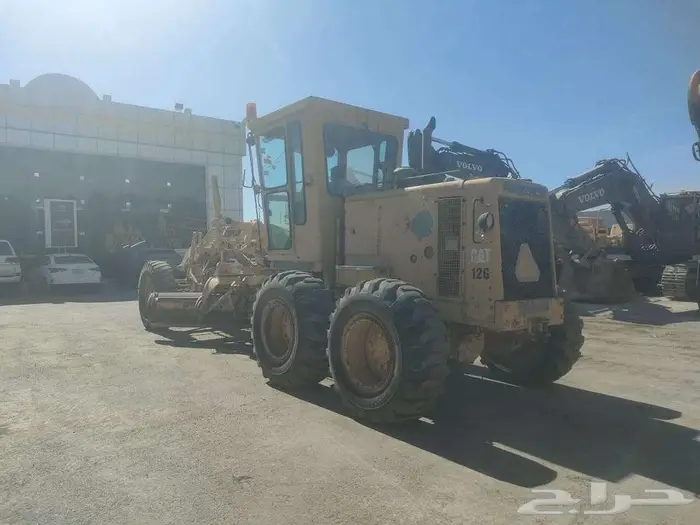 معدات جليدر كتربيللر 12G سنه الصنع 1987 للبيع بحاله ممتازه 8