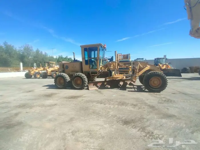 معدات جليدر كتربيللر 12G سنه الصنع 1987 للبيع بحاله ممتازه 5