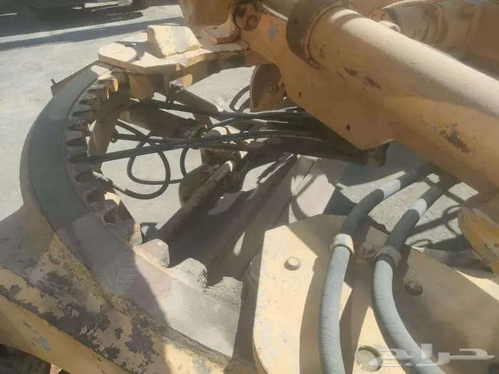 معدات جليدر كتربيللر 12G سنه الصنع 1987 للبيع بحاله ممتازه 12