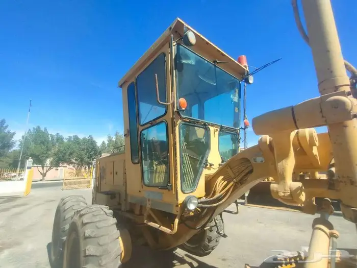 معدات جليدر كتربيللر 12G سنه الصنع 1987 للبيع بحاله ممتازه 27