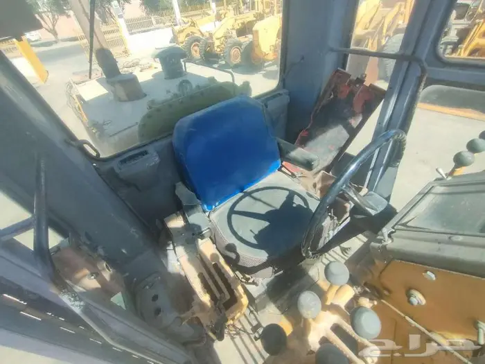 معدات جليدر كتربيللر 12G سنه الصنع 1987 للبيع بحاله ممتازه 15