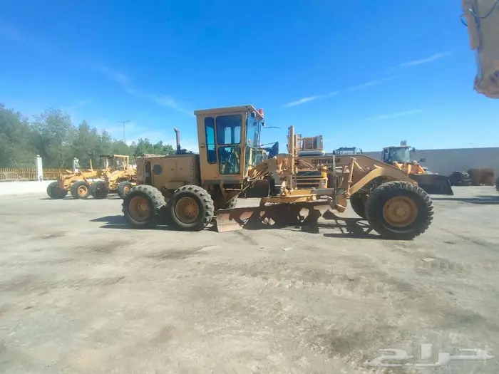 معدات جليدر كتربيللر 12G سنه الصنع 1987 للبيع بحاله ممتازه 0