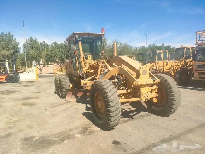 معدات جليدر كتربيللر 12G سنه الصنع 1987 للبيع بحاله ممتازه 35