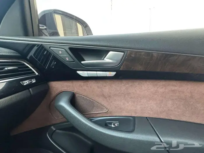 Audi A8 2012 V8 4.2 24