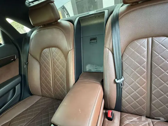 Audi A8 2012 V8 4.2 17