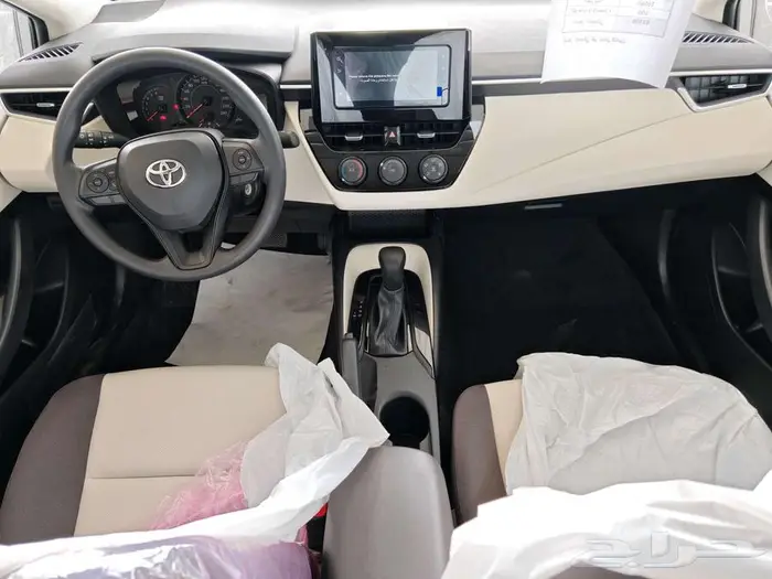 كرولا ستاندر 2.0 طيس 2025 ( ابيض ) 7