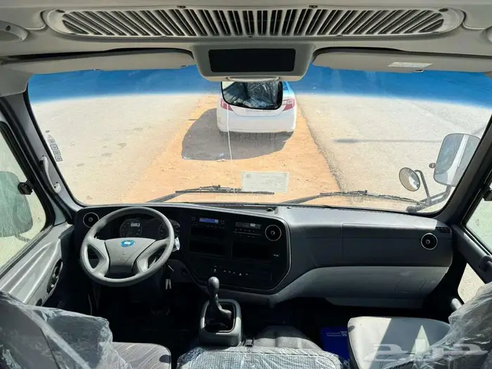 باص 26 راكب هيونداي كوانتي ديزل - انتاج 2025 5