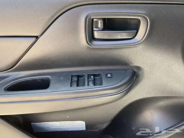 ميتسوبيشي L200 ديزل دبل 2021 12