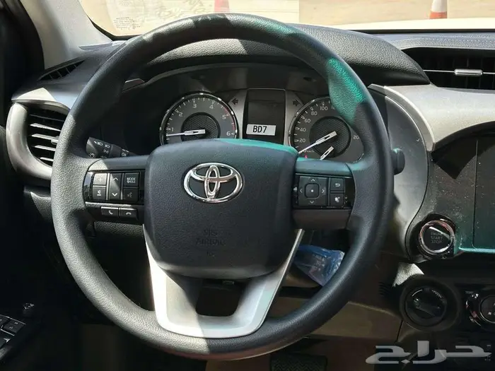 تويوتا هايلوكس S GLX ديزل 2025 اقساط بنوك وشركات 14