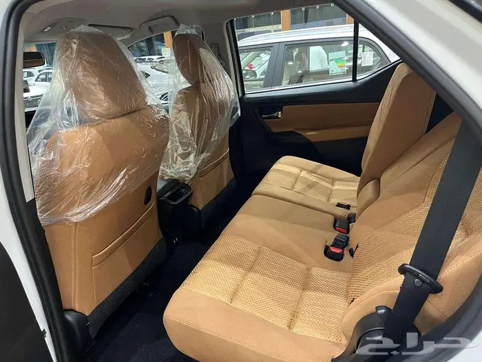 تويوتا فورتشنر GX2 بنزين V4 بدون دبل 9