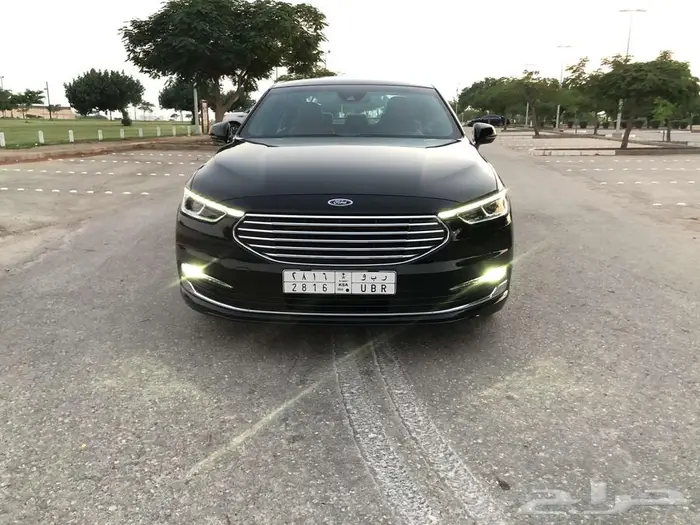 تورس 2022 فل كامل تيتانيوم اسود ملكي وكالة ممشي قليل مخزنه 21