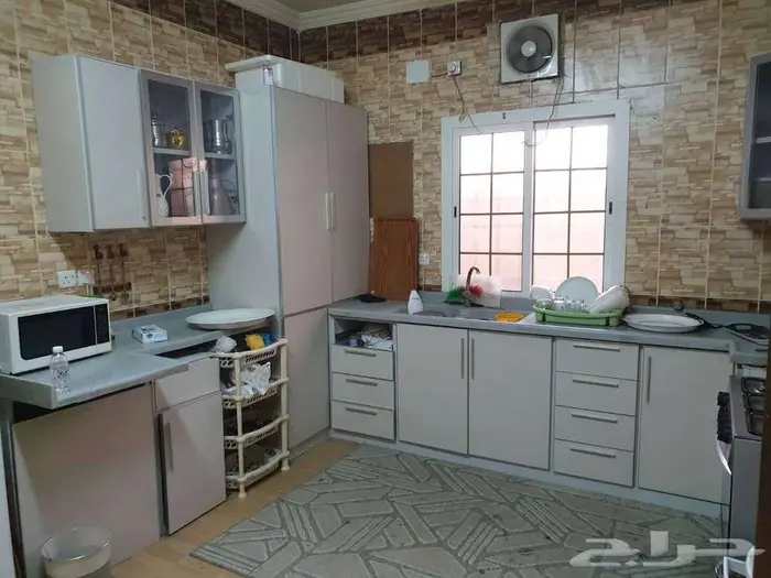 فرصة عقارية شقة للبيع بطحاء قريش 5غرف بسعر 400 الف 8