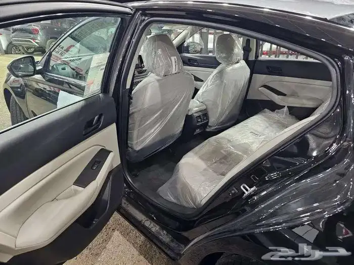 نيسان التيما ستاندر موديل 2025 6