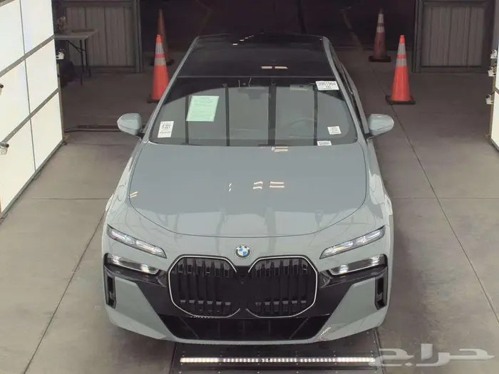 2024 BMW 7 Series 760i xDrive مزاد يوم 5 11 3