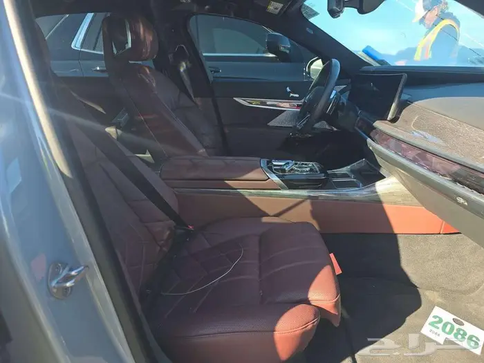 2024 BMW 7 Series 760i xDrive مزاد يوم 5 11 12