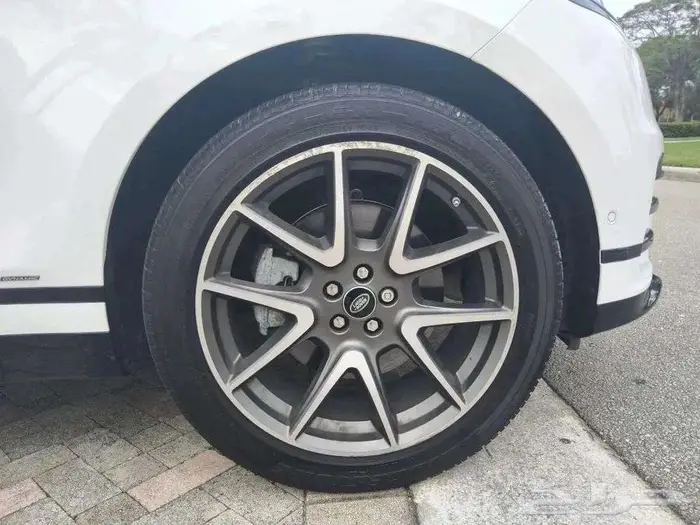 2021 Land Rover Range Rover Velar R-Dynamic S P250 Sport 29