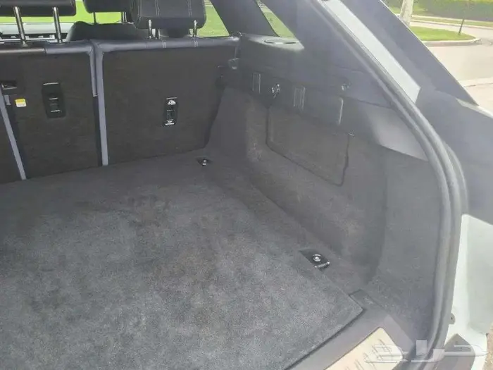 2021 Land Rover Range Rover Velar R-Dynamic S P250 Sport 38