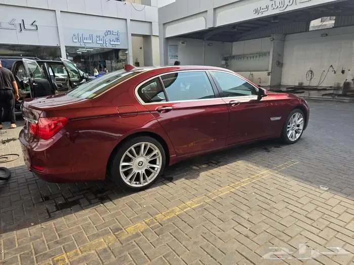 BMW 730li 2010 4