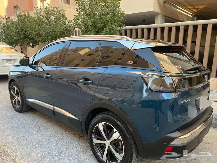 بيجو 3008 GT line 9