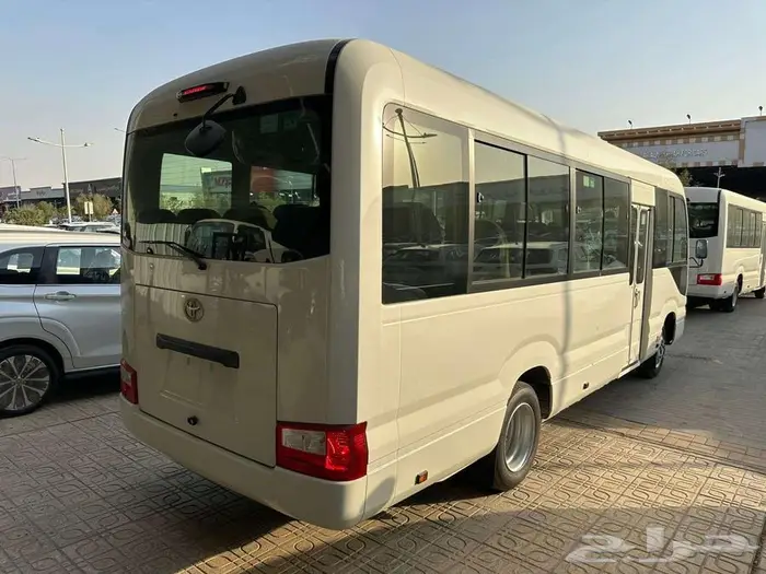 تويوتا كوستر 2025 ديزل قير اتوماتيك كاش وتقسيط 1