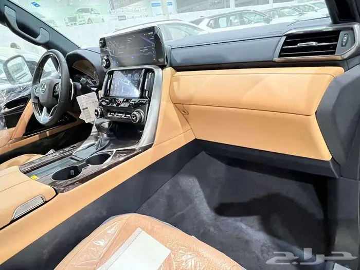 لكزس ( LX 600 BB ) موديل 2025 أقل الأسعار 22