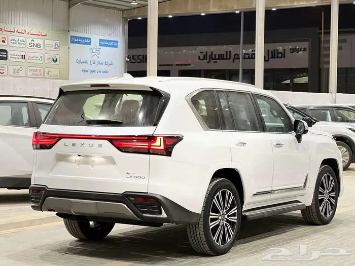لكزس ( LX 600 BB ) موديل 2025 أقل الأسعار 4