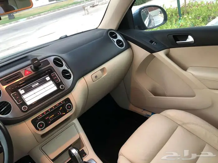 فولكس واجن 2011 تيجوان فل بانوراما مخزن ممشى قليل 129 18