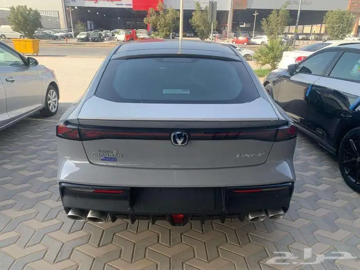 شانجان UNI-V سبورت موديل 2026 11