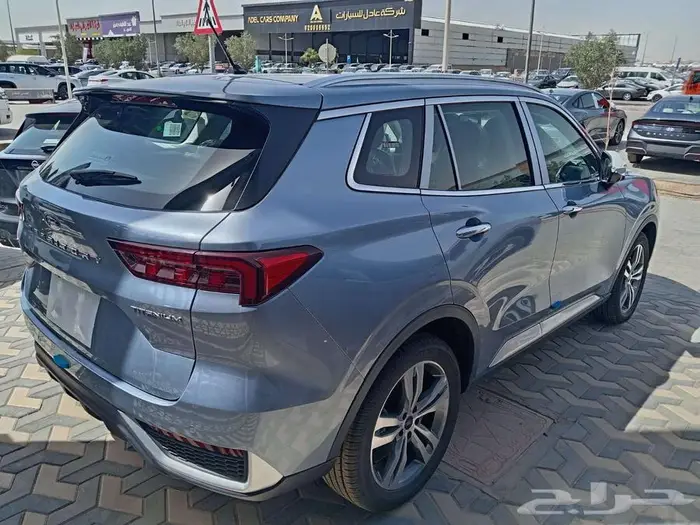 فورد تيريتوري تيتانيوم بلس 2025 7