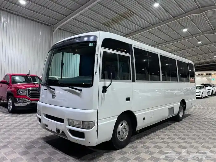 باص نيسان 30 راكب للبيع 1