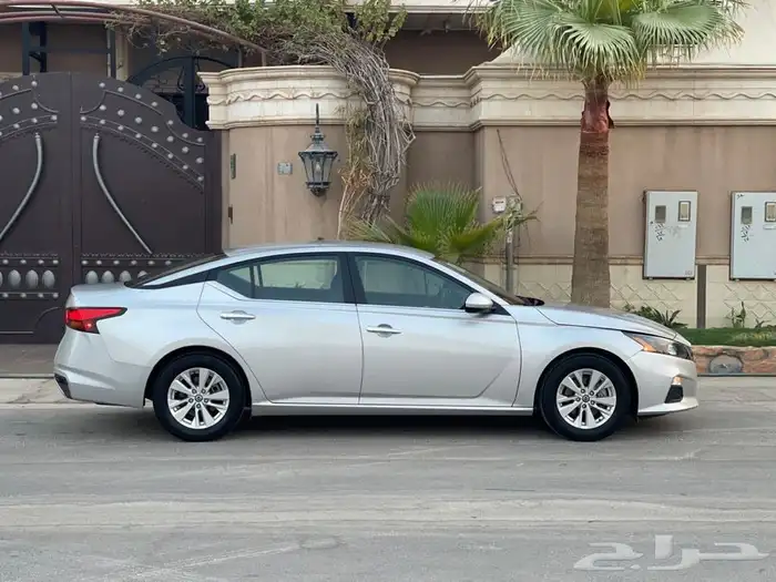 نيسان التيما 2022ستاندر مخزنه وشبه جديد 6