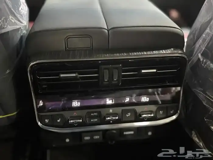 في اكس ار 2025 بريمي فل كامل توين تيربو اللون اسود 20