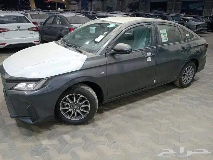 تويوتا يارس استاندر 1.3 y بنزين 2026 كاش واجار منتهي بتمليك 3