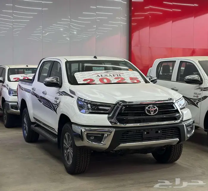 تويوتا هايلوكس غمارتين ديزل سوبر فل كامل 2025 سعودي 1