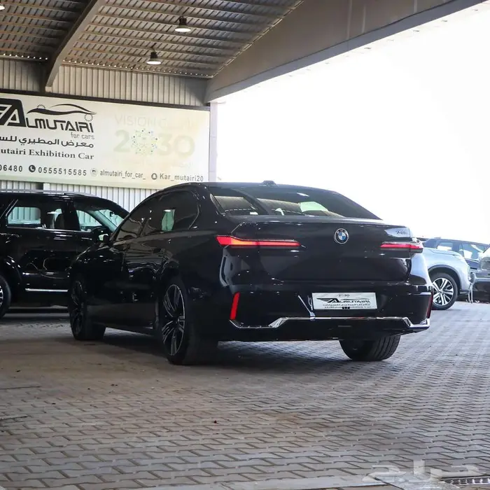 بي ام دبليو 740 موديل 2023 19
