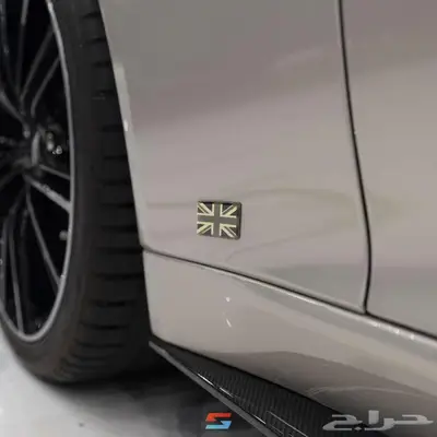 استون مارتن فانكويش موديل 2014 index