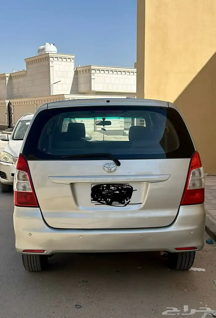 انوفا 2012 للبيع اوتوماتيك 0