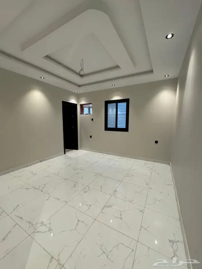 شقة للإيجار جديدة ثلاث غرف حي الريان 0