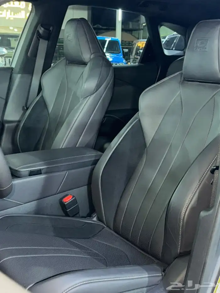 لكزس RX 350 F Sport موديل 2023 ( بحالة الوكالة ) 15