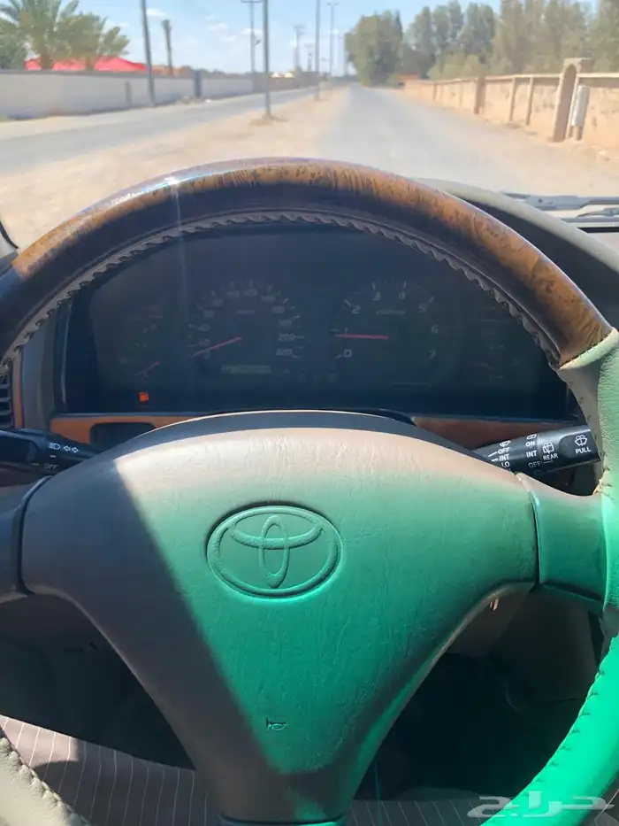 لاندكروزر 2002 سعودي قير عادي اساس 1