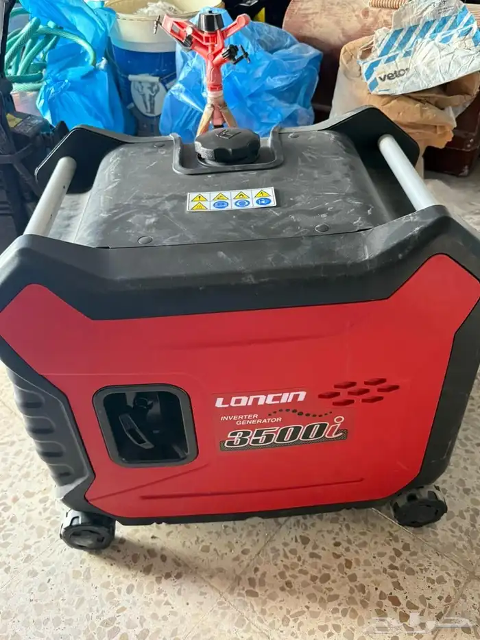 مولد كهربائي كاتم بنزين استعمال اقل من ثلاث ساعات شبه جديد 0