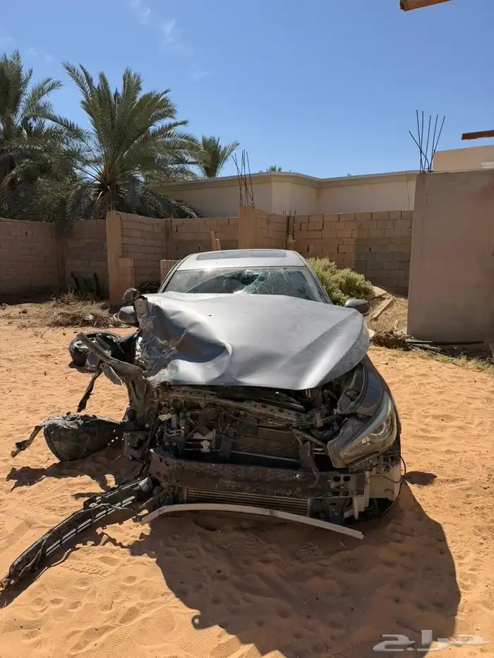 انفنتي Q50 2016 ديزل مصدومة 3