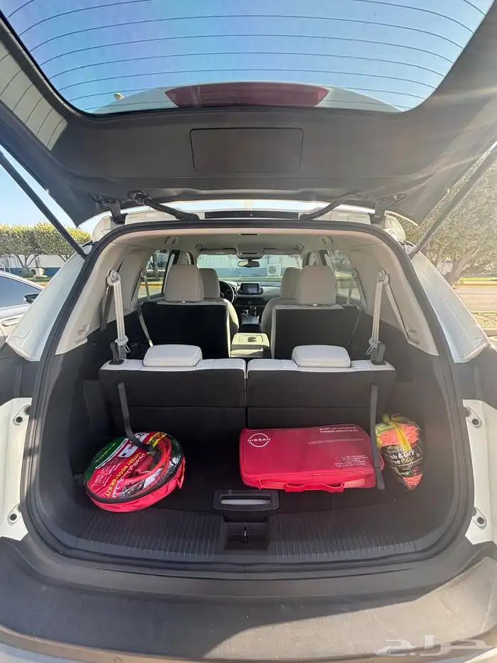 اكس تريل 2023 نص فل 7 مقاعد دبل 6