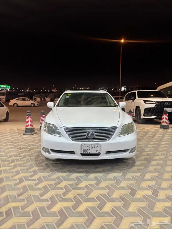 للبيع لكزس 2009فل كامل 0