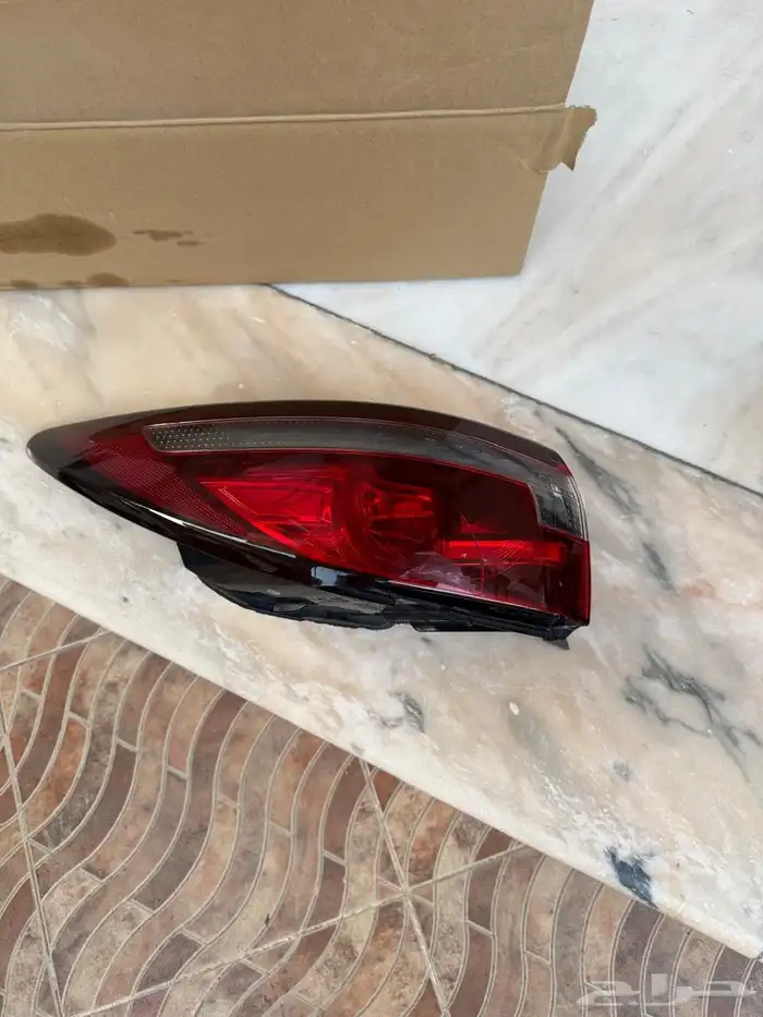 إسطبات سيارة مازدا 2021 2