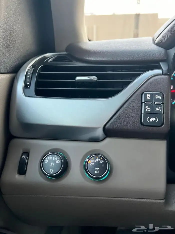 العنوان تاهو 2018 دبل 4 4 LT نطيف جداا 17