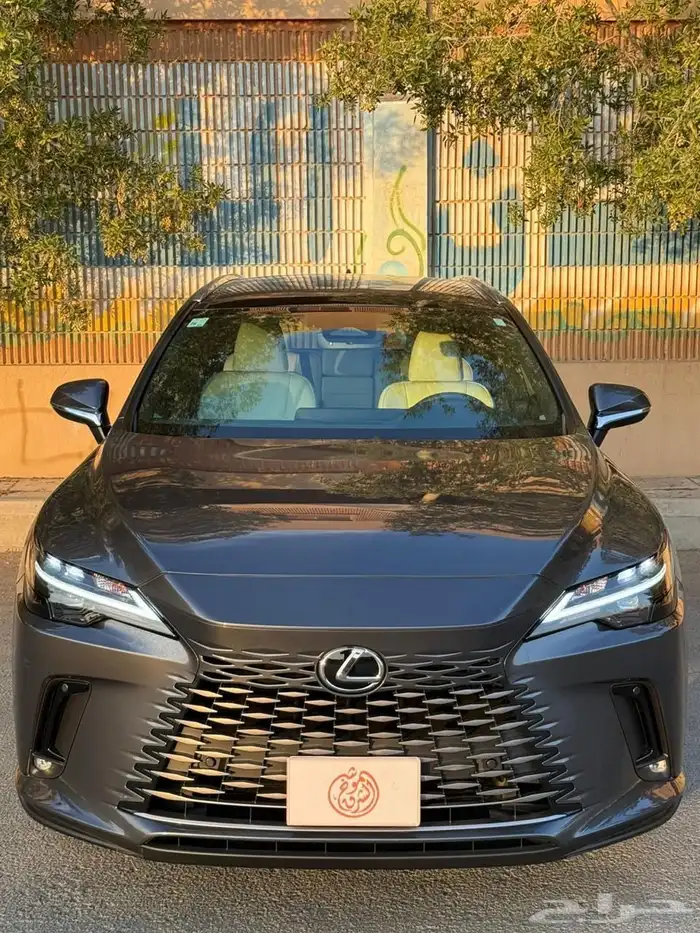 لكزس RX350h موديل 2024 5