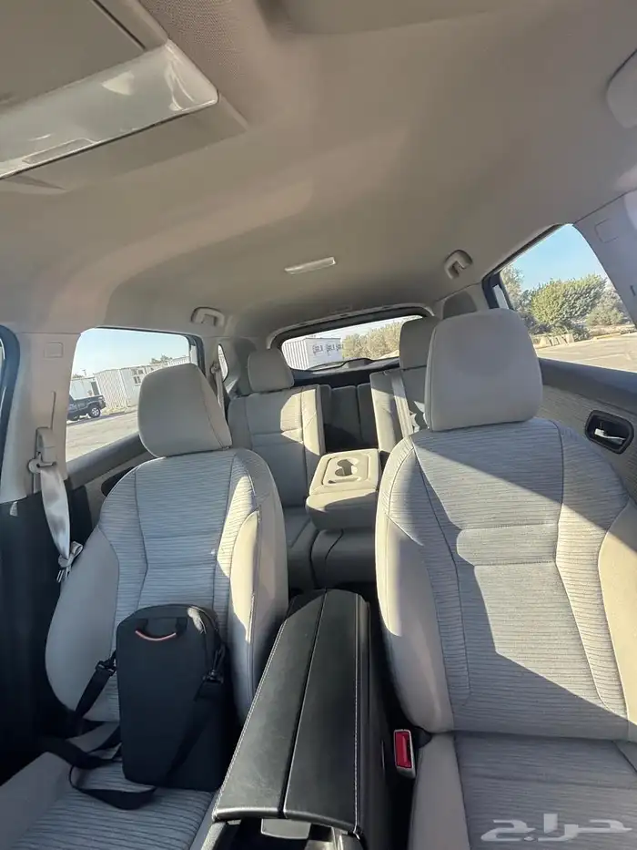 اكس تريل 2023 نص فل 7 مقاعد دبل 5